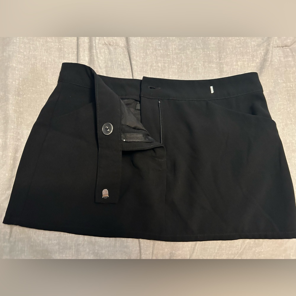 Forever 21 mini skirt
